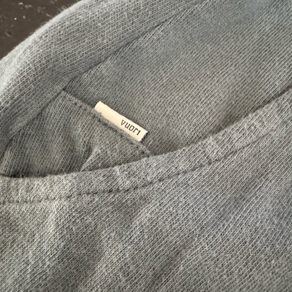 VUORI shorts in EXCELLENT CONDITION! ✨Like NEW✨lots of pockets! Zoom in 4 more: - Picture 11 of 11